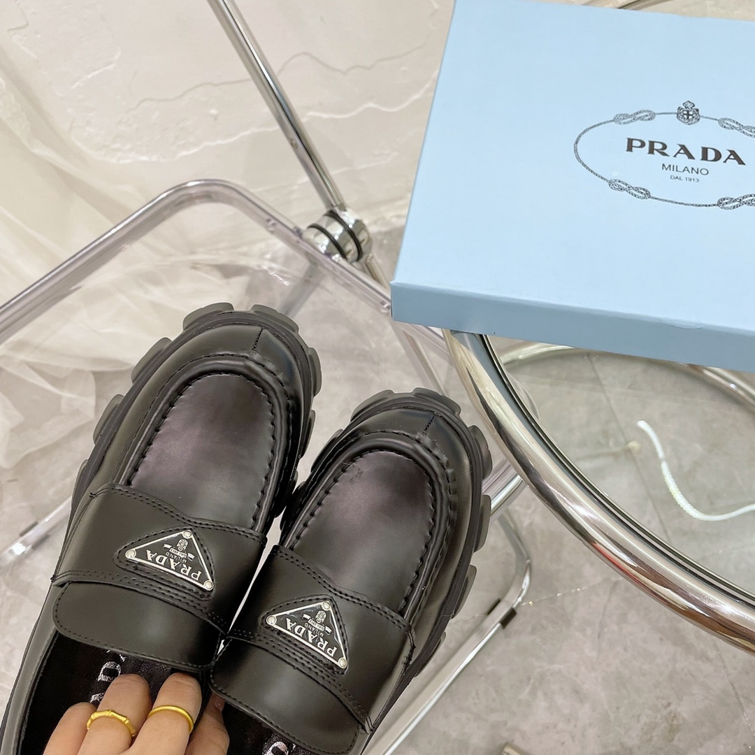Prada Monolith Brushed Black Leather Loafers 2De129B4Lf0002