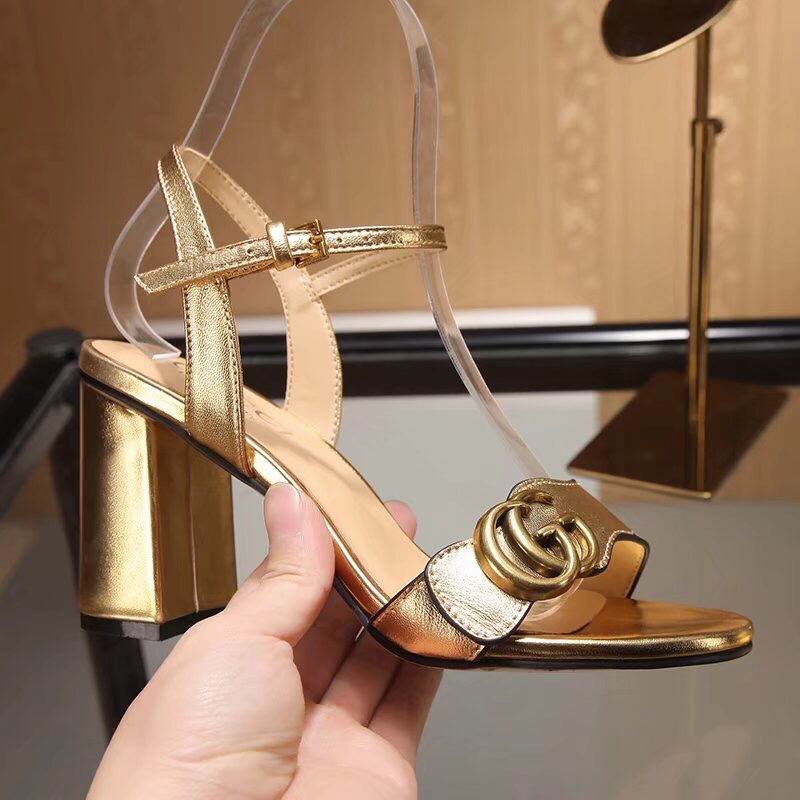 Gucci Gold Metallic Laminate Leather Mid Heel Sandal 453379