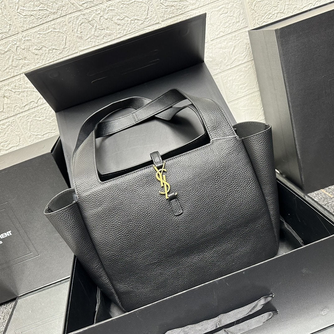 Saint Laurent Bea In Grained Leather Black 50Cm