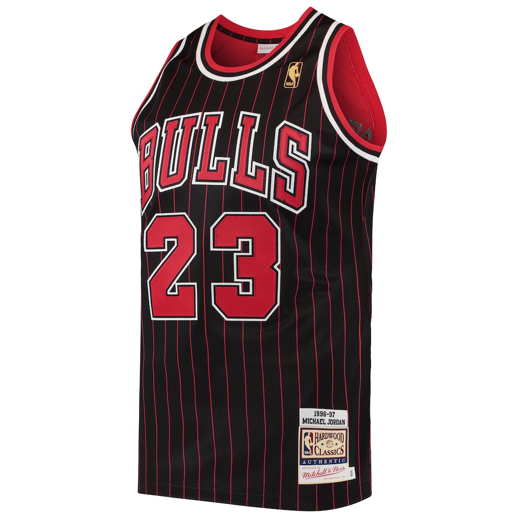 Men's Chicago Bulls Michael Jordan Mitchell & Ness Black 1996/97 Hardwood Classics Authentic Jersey