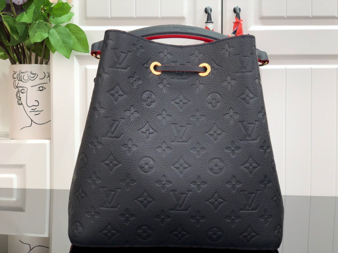 Louis Vuitton N Ono  Mm Bucket 26Cm Navy Blue
