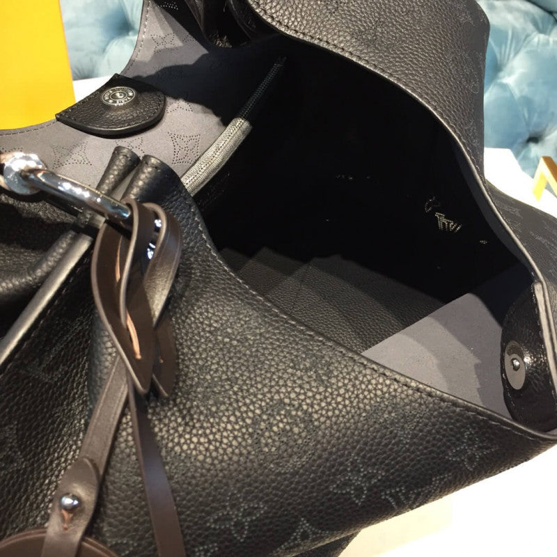Louis Vuitton Carmel 40Cm Black