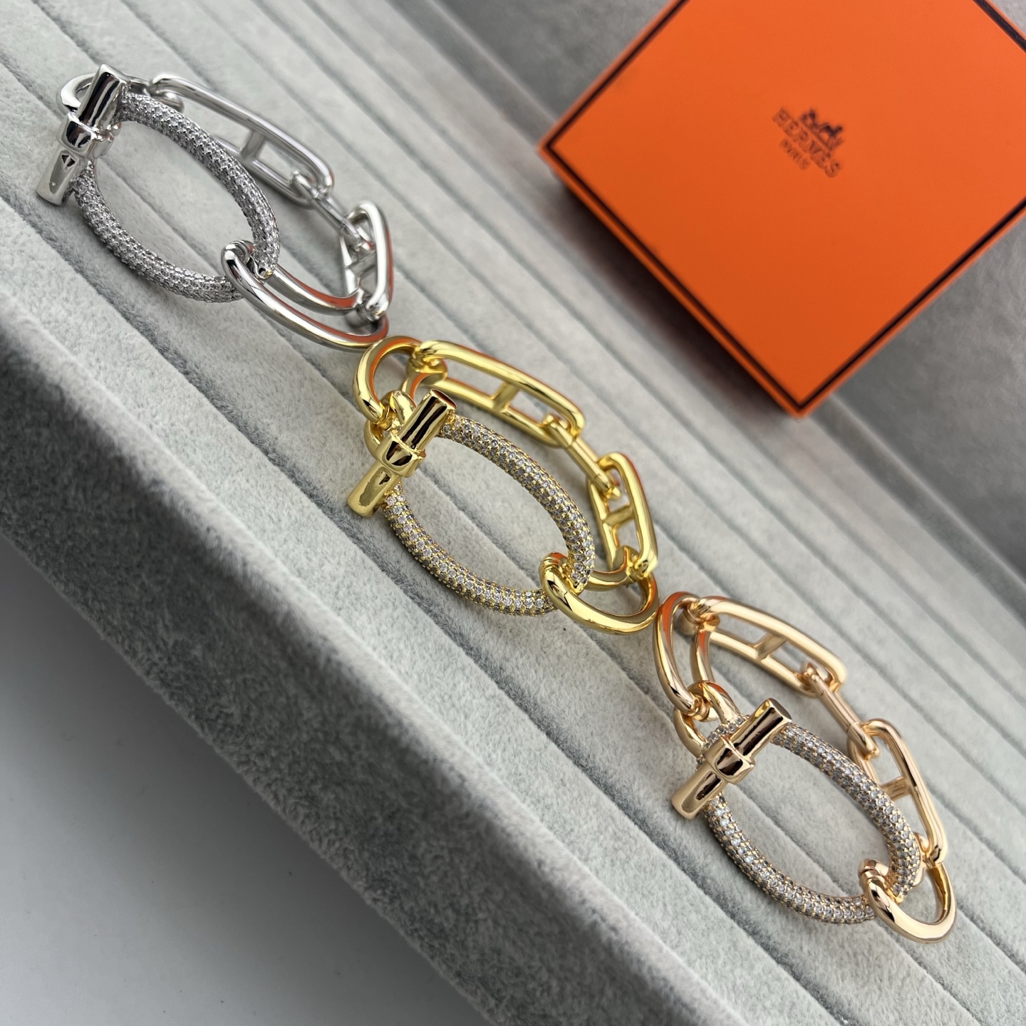 Chaine d'Ancre Enchainée Pave Bracelet