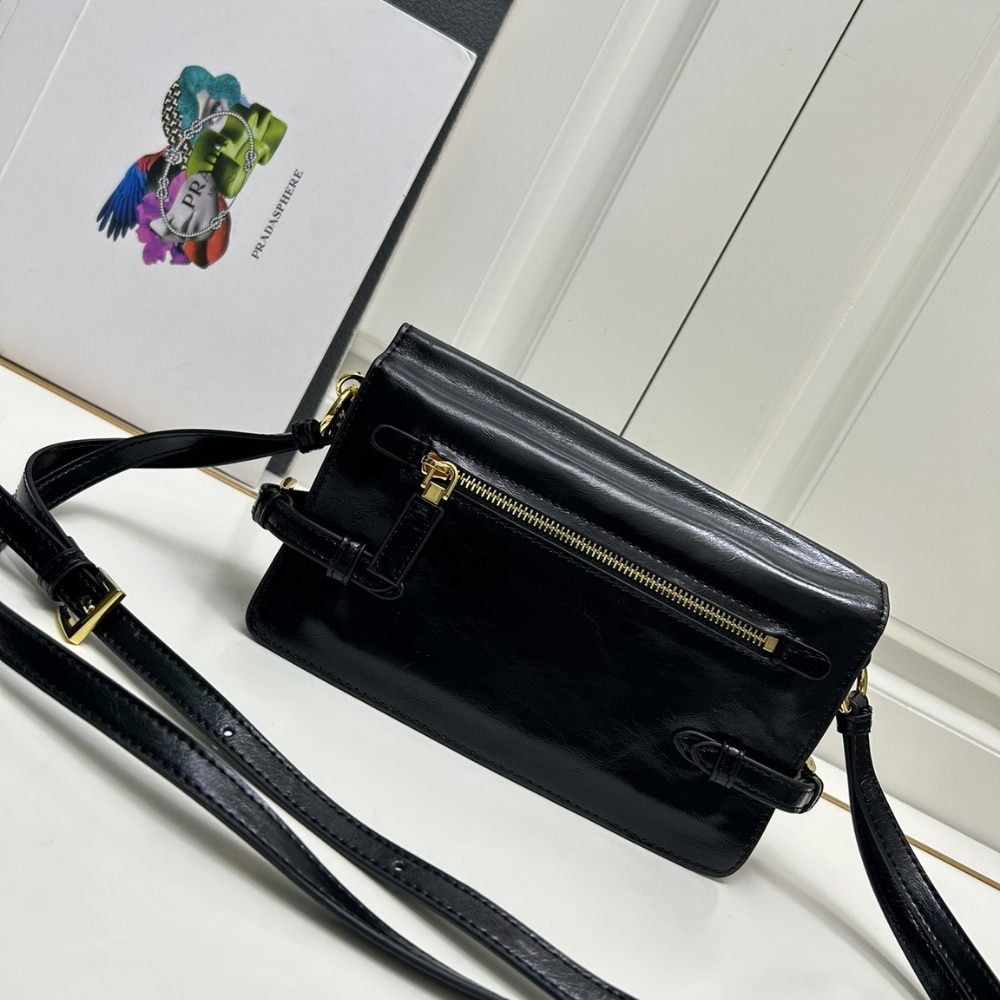 Prada Leather Shoulder Bag Black 23Cm