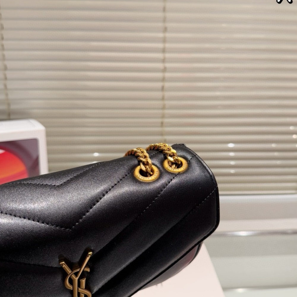 Saint Laurent Loulou Small In Matelassã‰ 24Cm