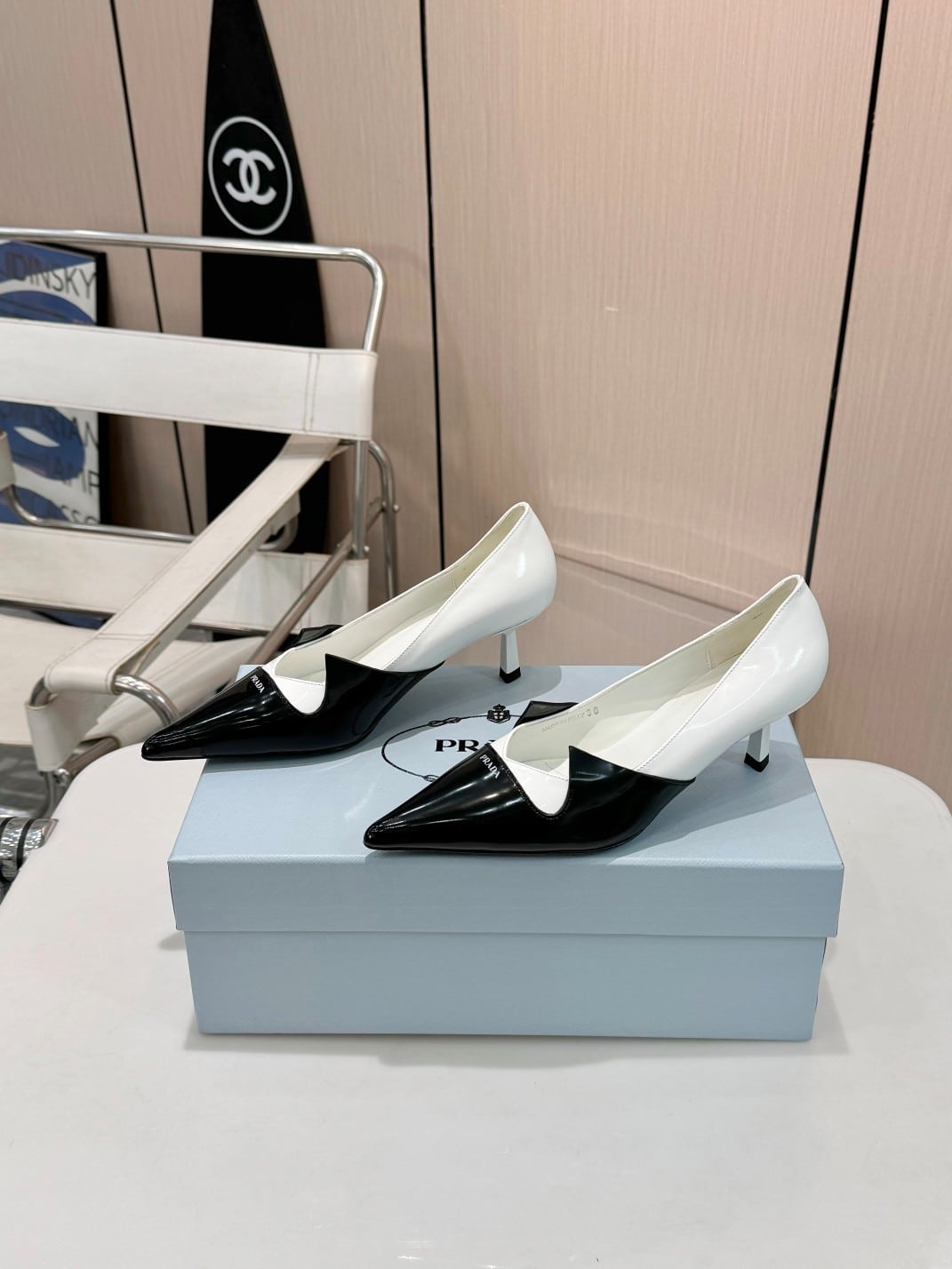 Prada Two Tone Toe Kitten Heels In Black And White
