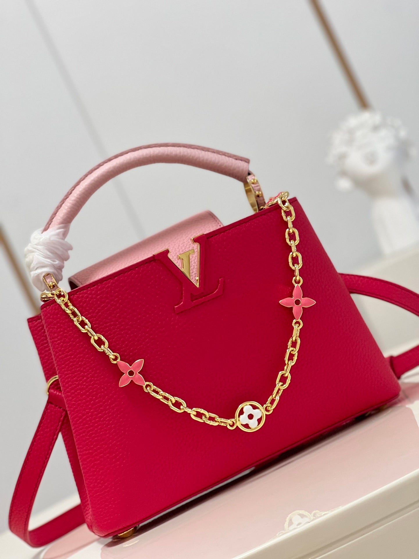 Louis Vuitton Capucines Mm Scarlet Red 27Cm