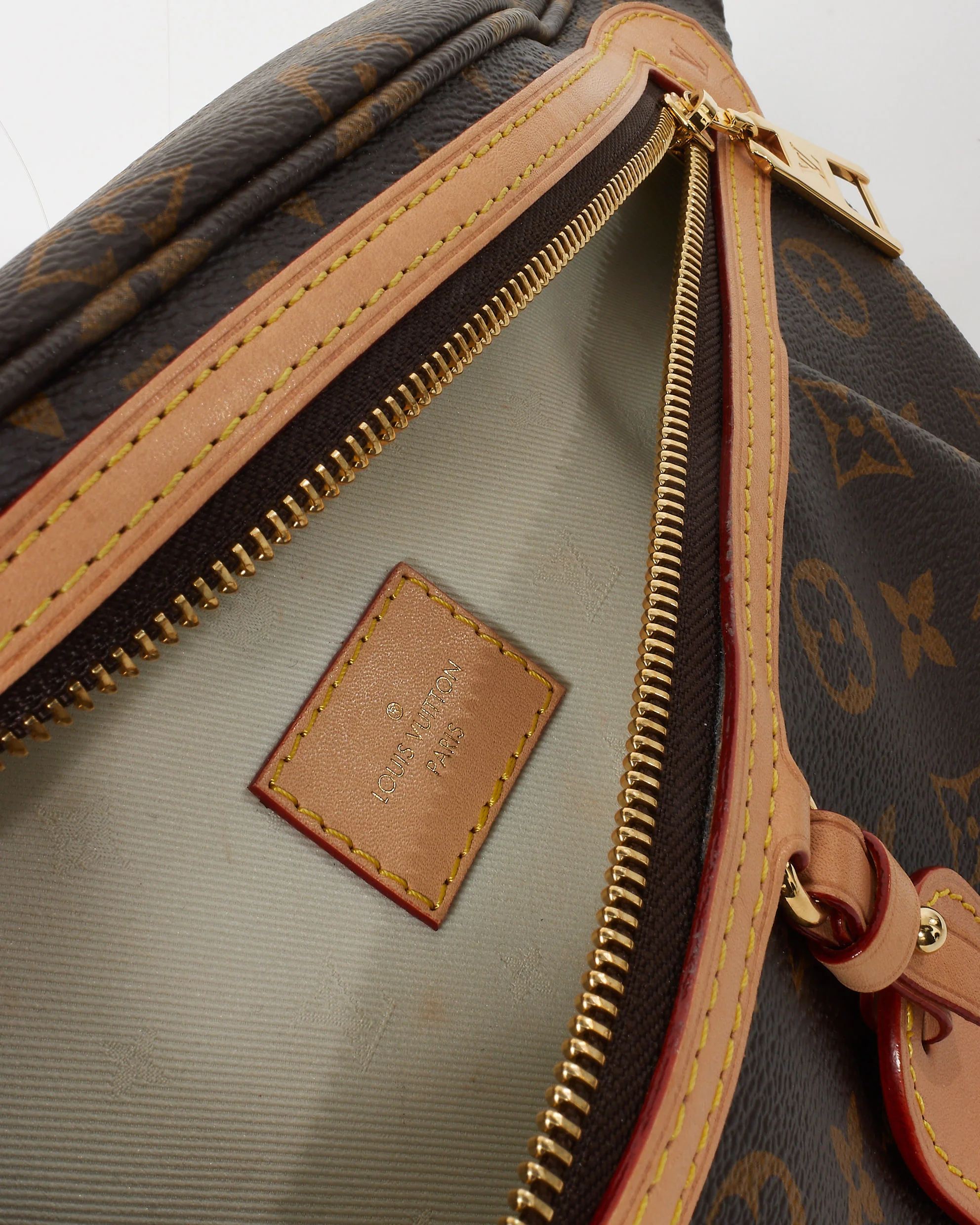 Louis Vuitton High Rise Monogram 38Cm M46784