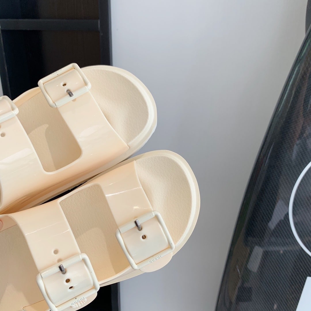 Gucci Women?S Sandal With Mini Double G White 660243 J8700 9050