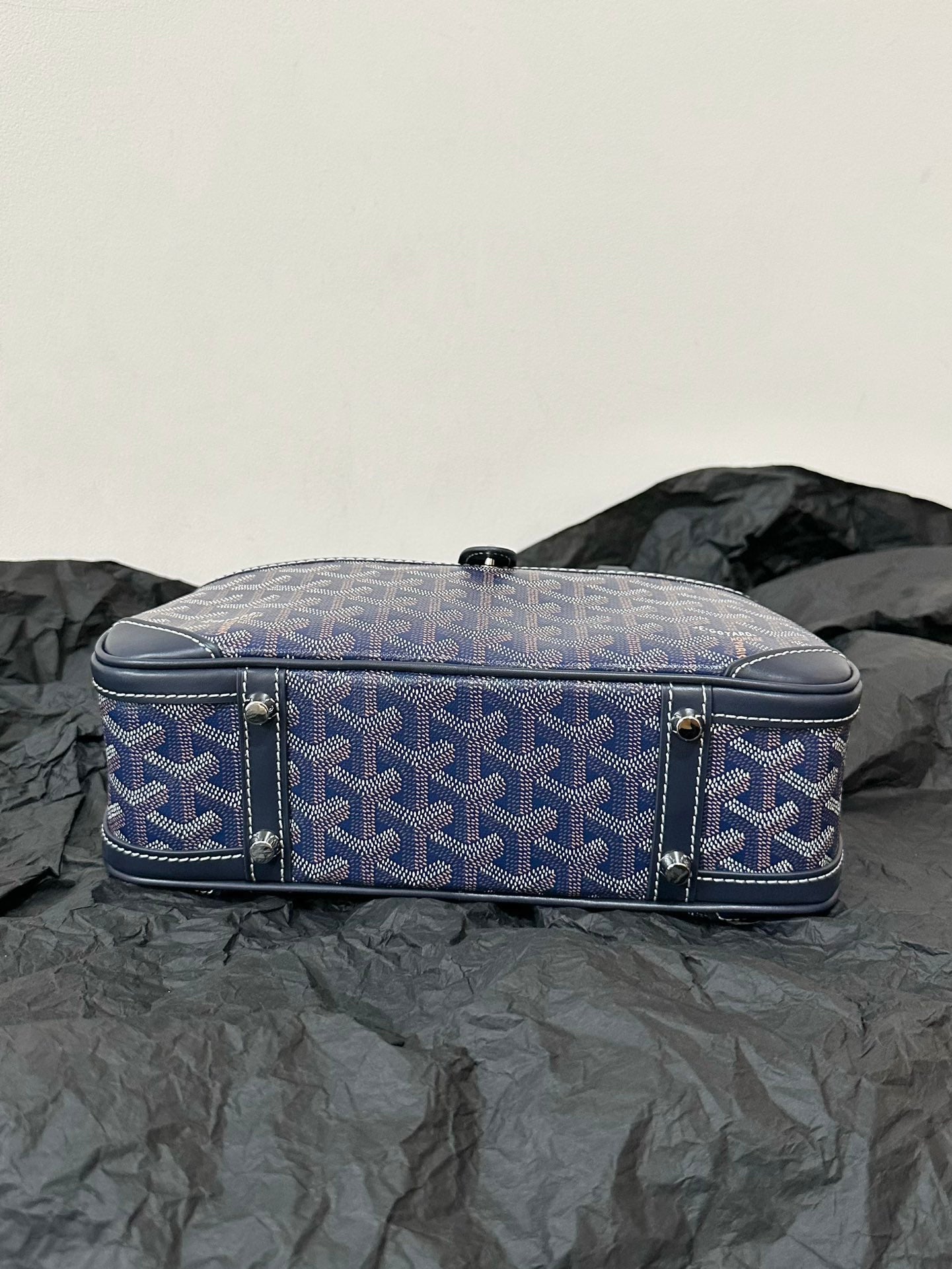 Goyard Goya Bowling Ball Small Navy Blue Canvas 27cm