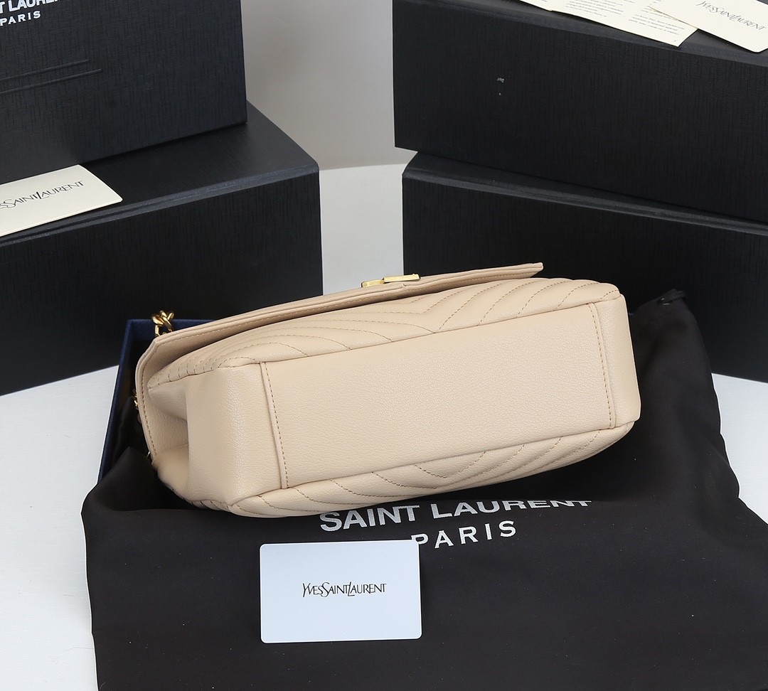 Saint Laurent Collège Medium Chain Bag In Quilted Leather Beige 24Cm