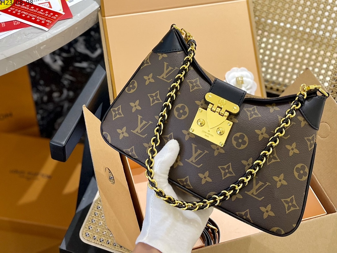 Louis Vuitton Lv Twinny Monogram Canvas 27Cm M46659
