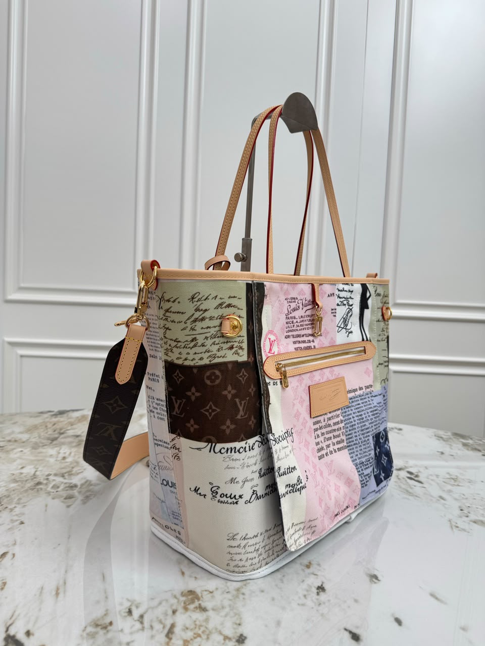 Louis Vuitton Neverfull Inside Out MM Bag Monogram Anniversary 47cm M28376