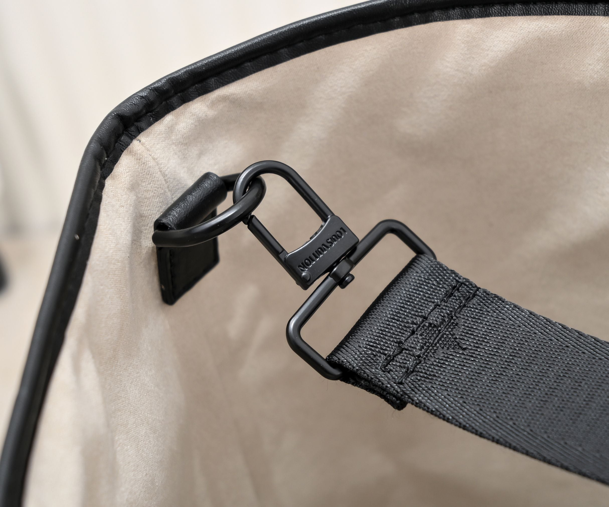 Louis Vuitton Week-End Tote