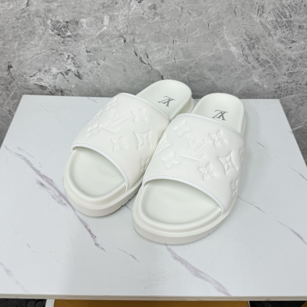 Louis Vuitton Miami Mule Embossed Synthetic White 1Adggi