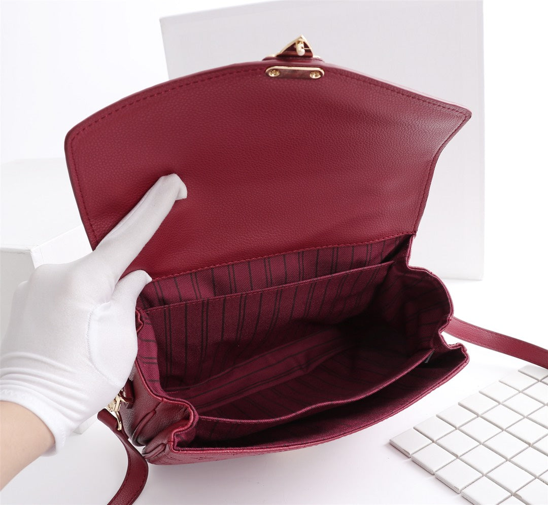 Louis Vuitton Pochette Metis Cherry Berry 25Cm