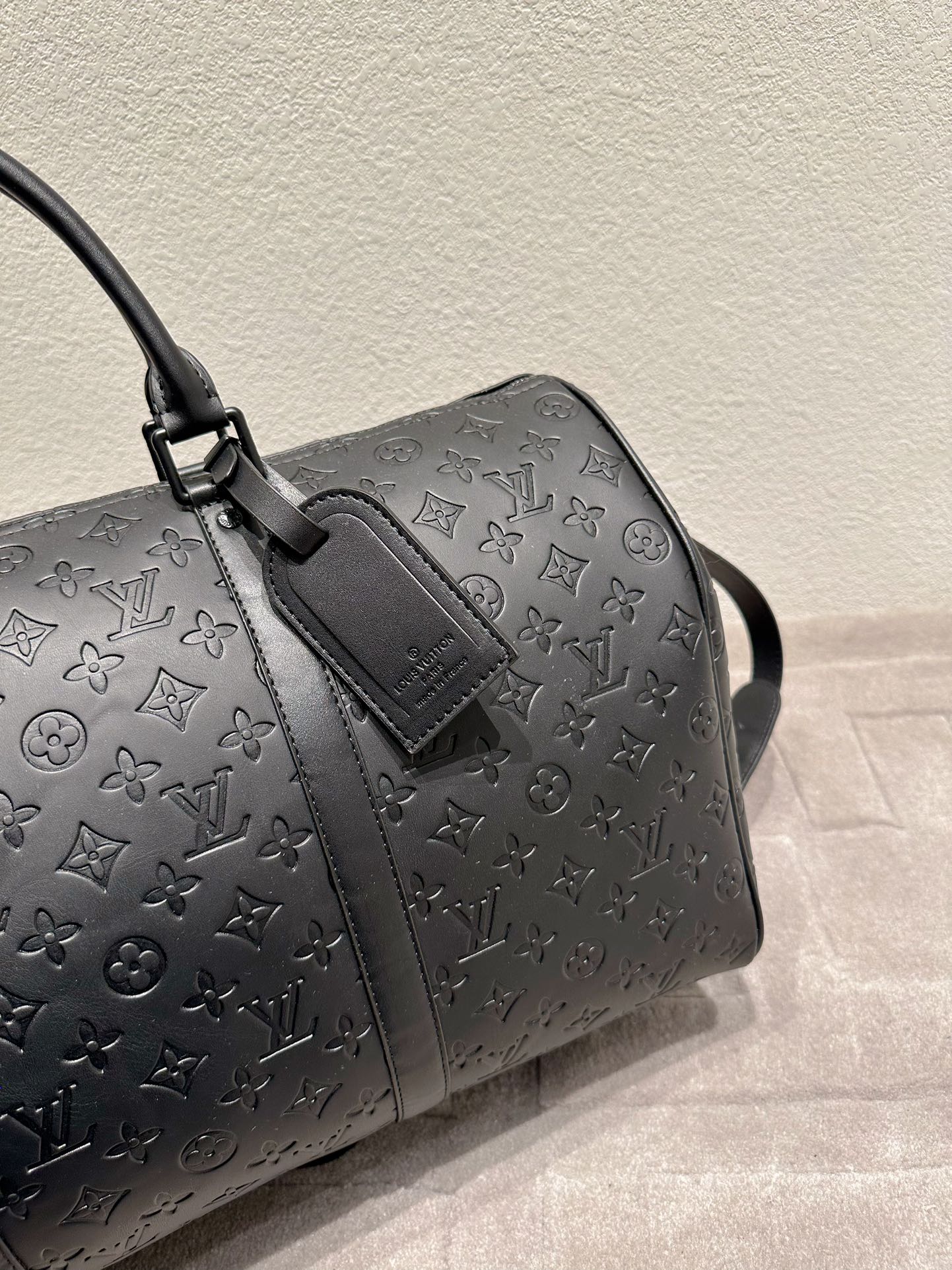 Louis Vuitton Keepall Bandouliere 50 Black 50cm M44810