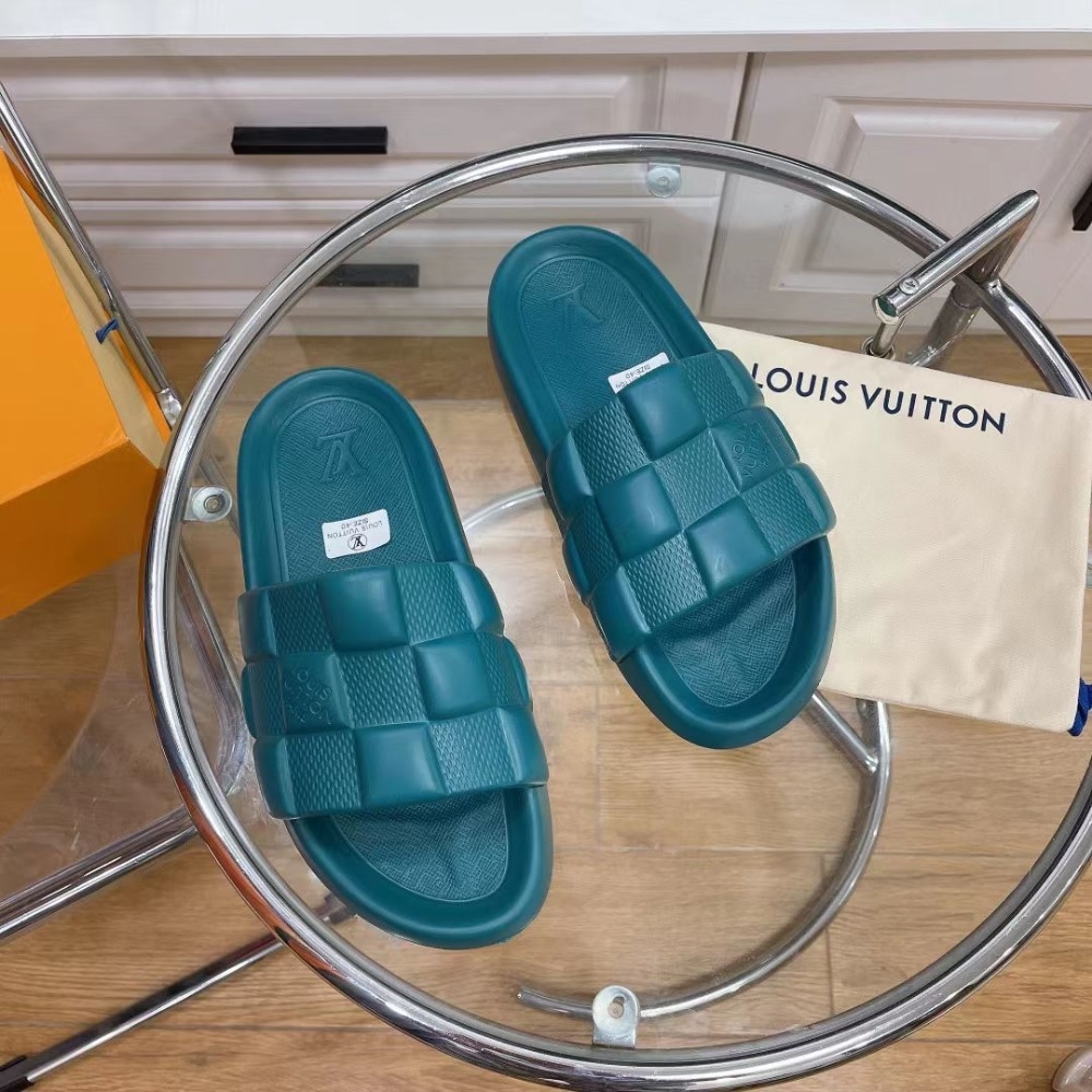 Louis Vuitton Waterfront Mule Maxi Damier Rubber Blue