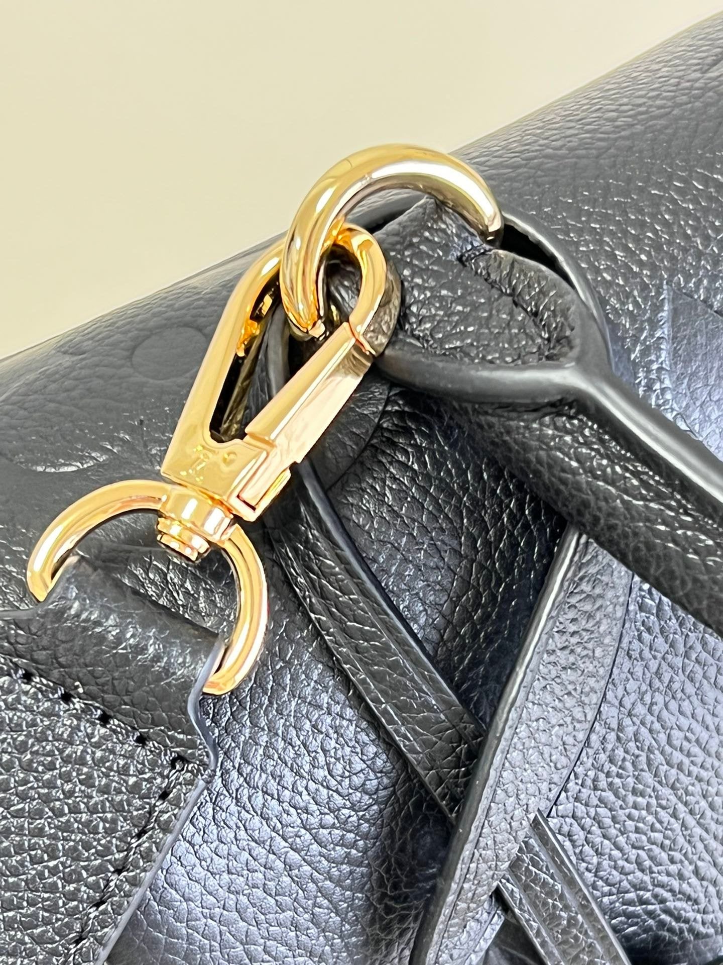 Louis Vuitton Madeleine MM Monogram Empreinte Leather 30cm M45976- Women’s Handbags