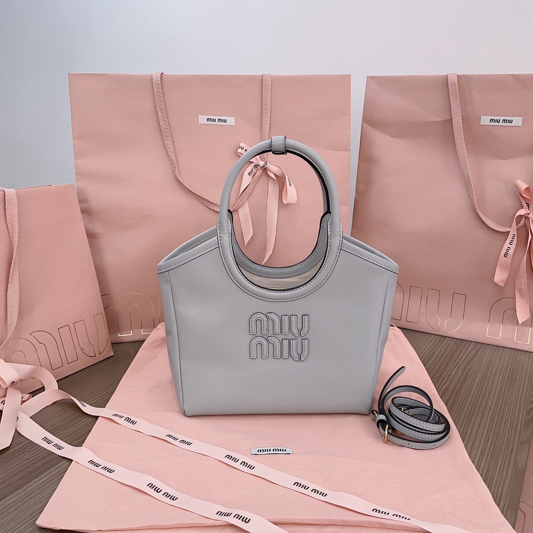 MIUMIU-5BG288 New Isetan Exclusive Tote
