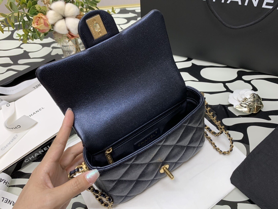 Chanel Grained Mini Flap Bag 19Cm/7.4in Black As2855