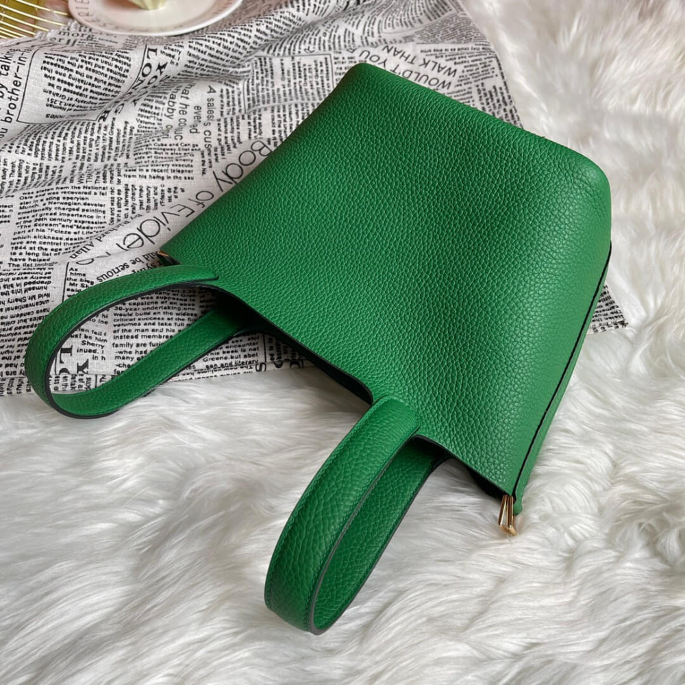 Hermes Picotin Lock Bag In Taurillon Clemence Bambou 22Cm