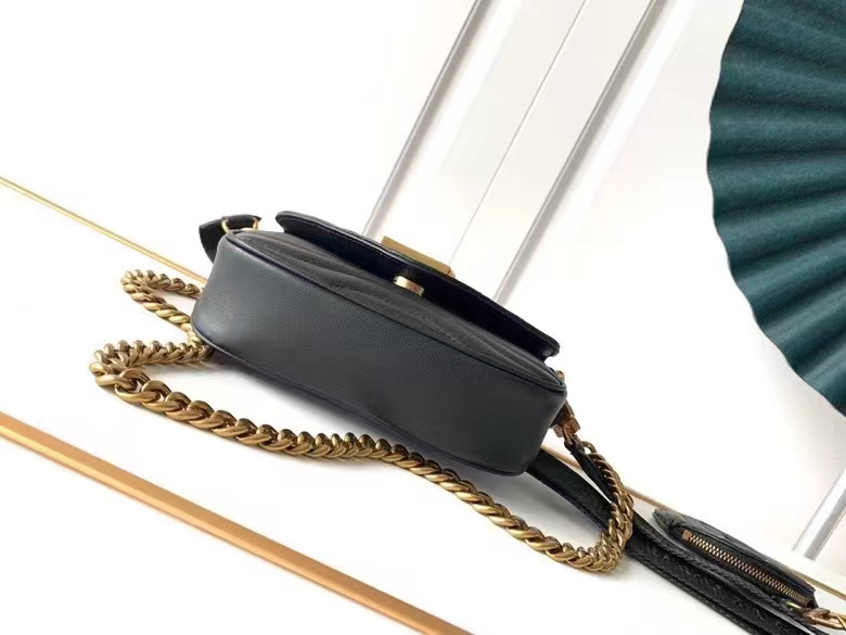 Louis Vuitton New Wave Multi Pochette 19Cm Black