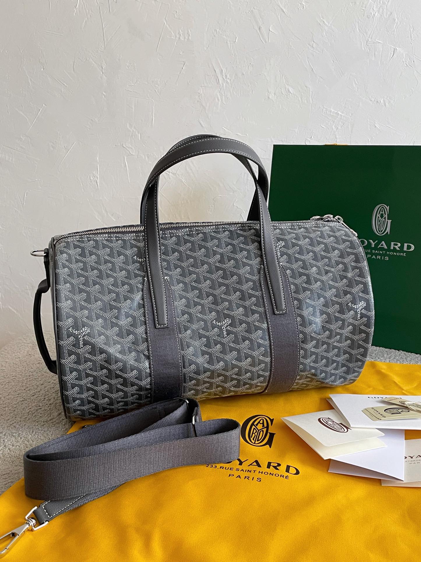 Goyard Barrel 40 – Grey 🩶