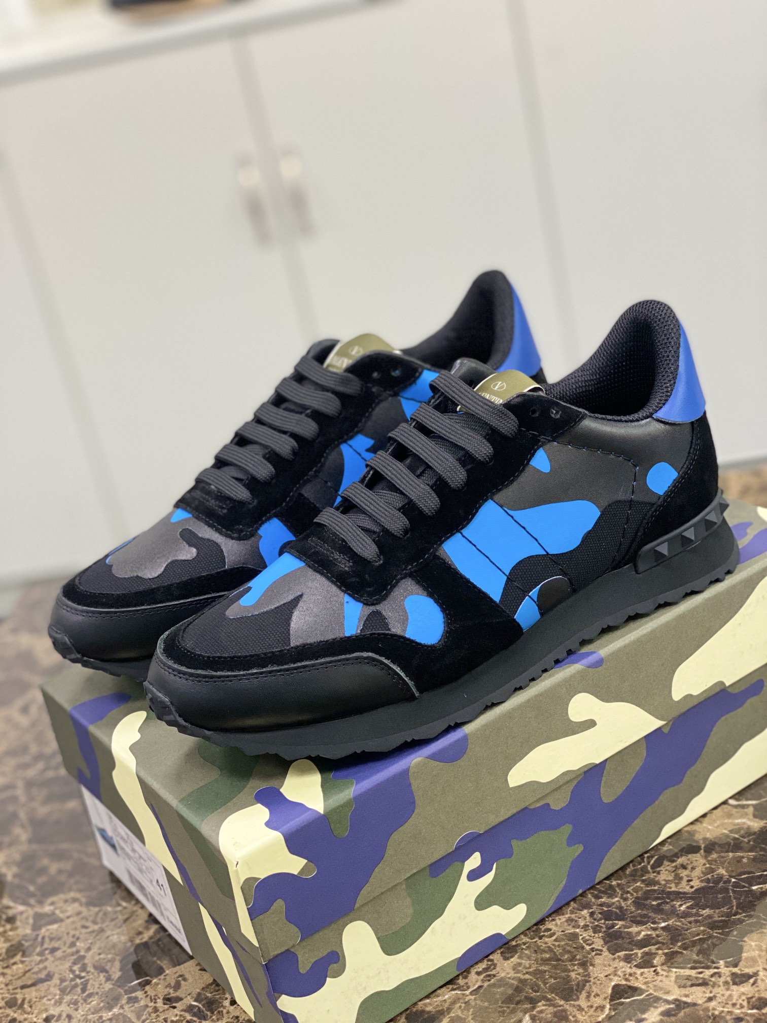 Valentino Sneakers