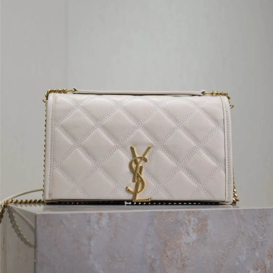 BECKY 22 IN WHITE QUILTED LAMBSKIN GOLD HARDWARE