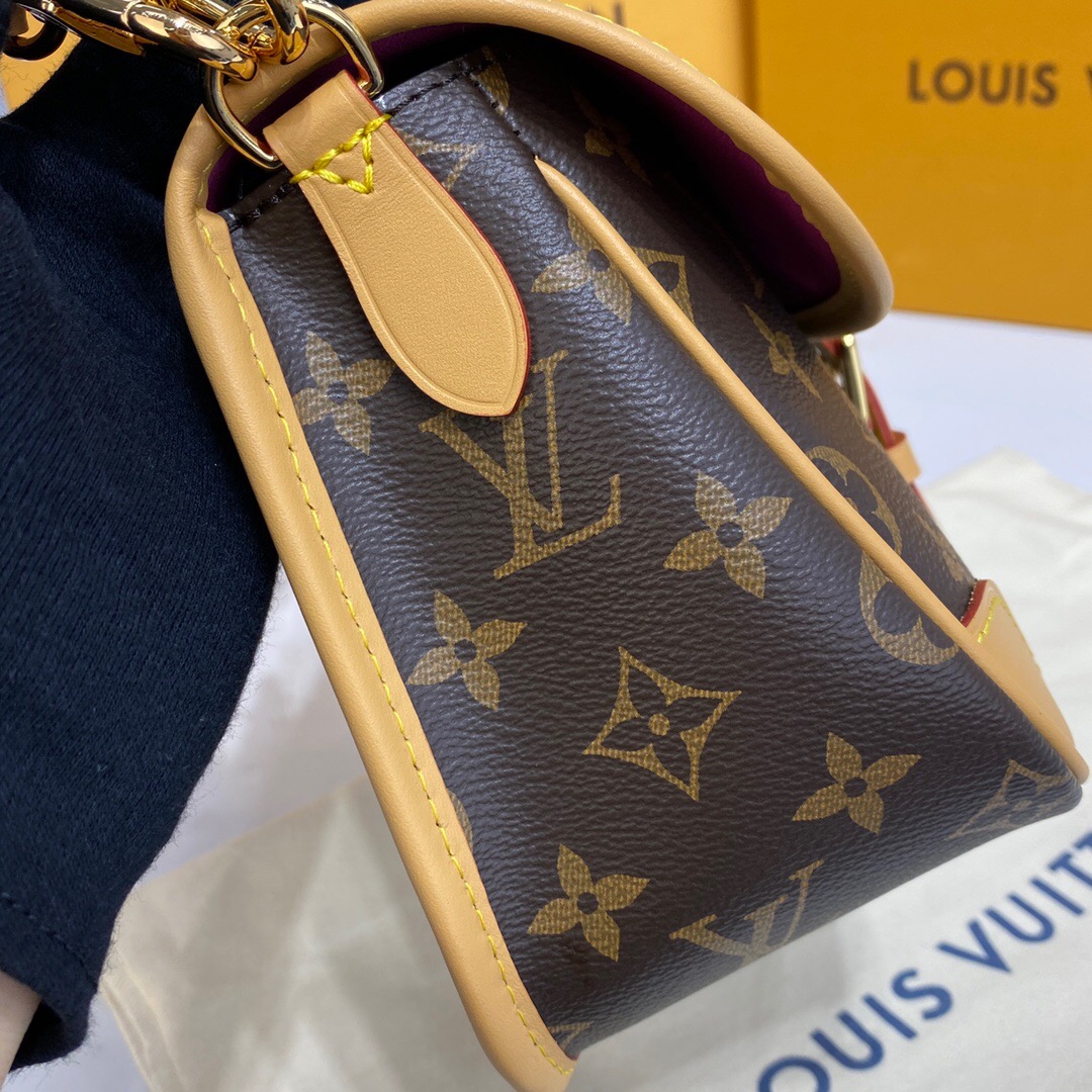 Louis Vuitton Diane Fuchsia M46049