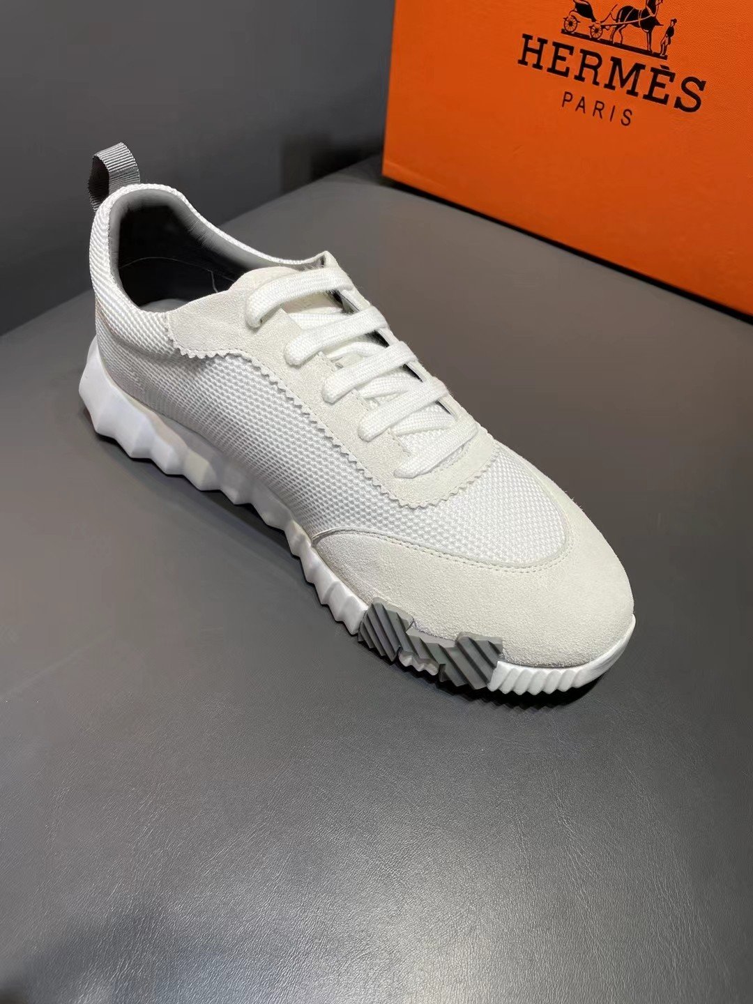 HERMES BOUNCING SNEAKER BEIGE