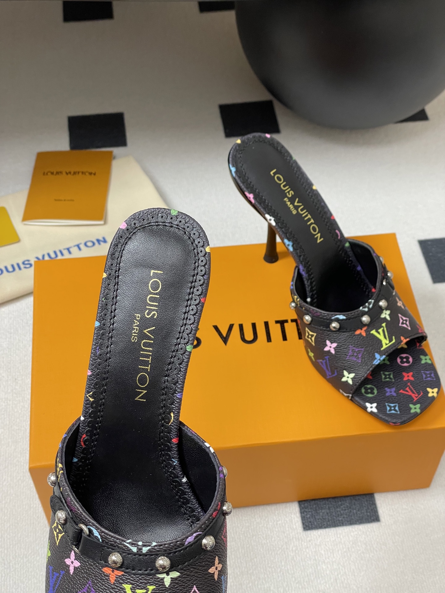 Louis Vuitton LV x TM 6AM Mule 1AGWT2 Black