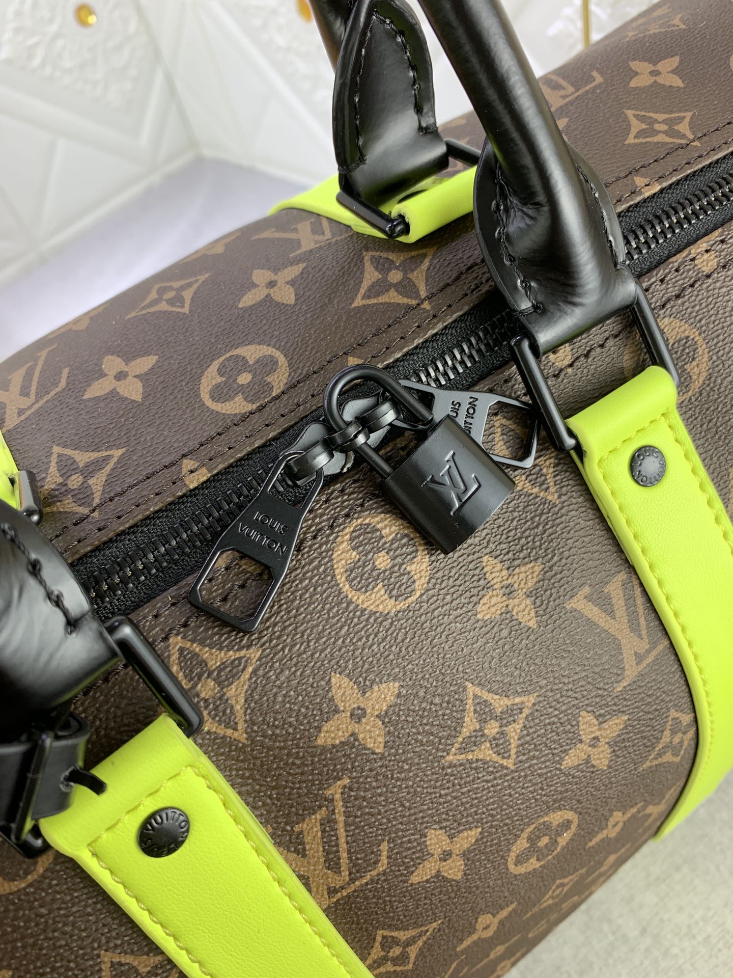 Louis Vuitton Keepall Bandouli Re 50 Brown And Chartreuse Macassar Canvas M45866