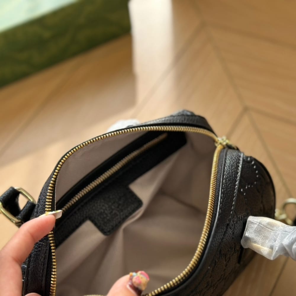 Gucci Gg Emblem Small Top Handle Bag Black 22Cm