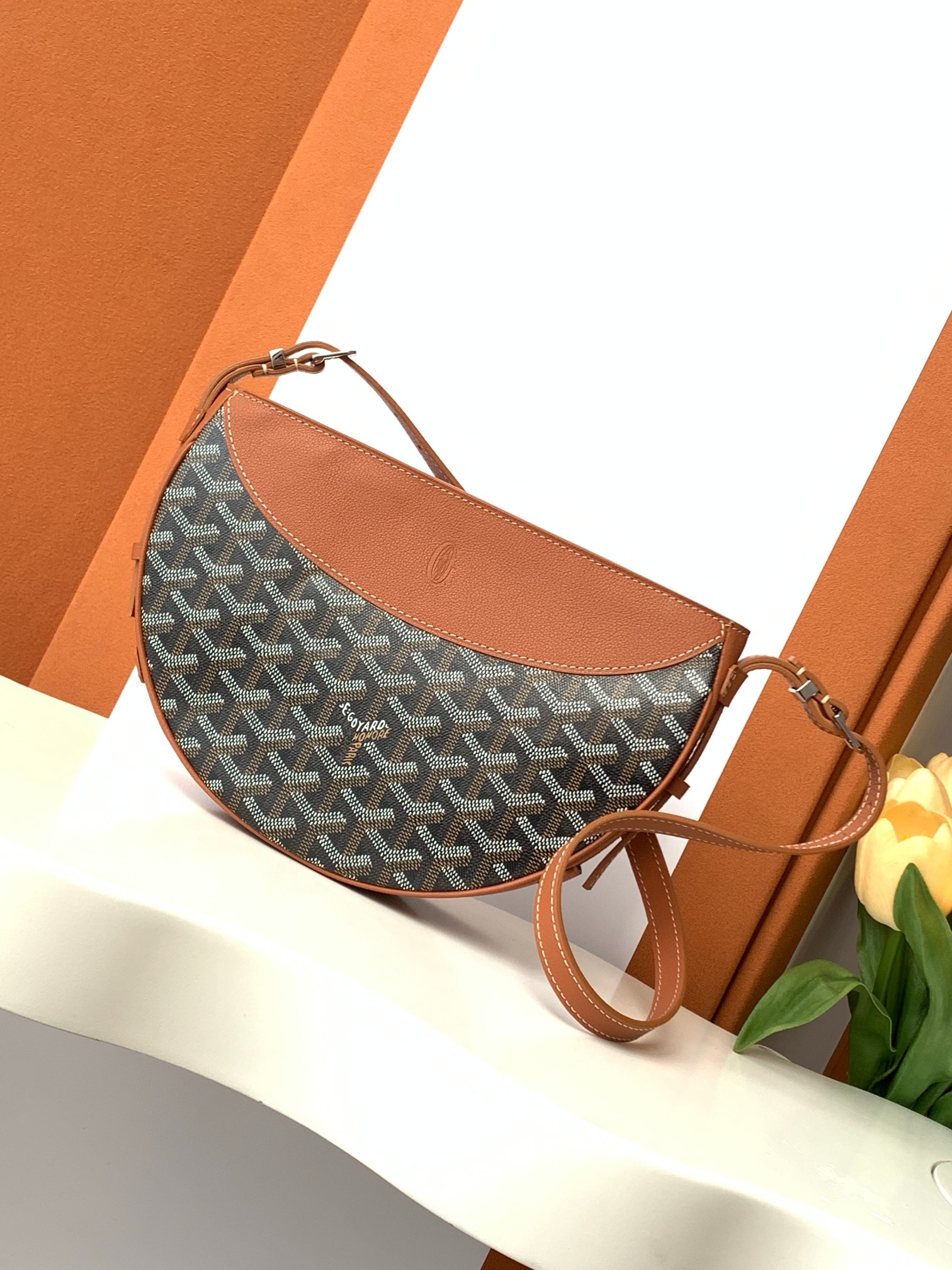 Goyard Hirondelle Bag – Bagistry Closet 25cm Black & Tan