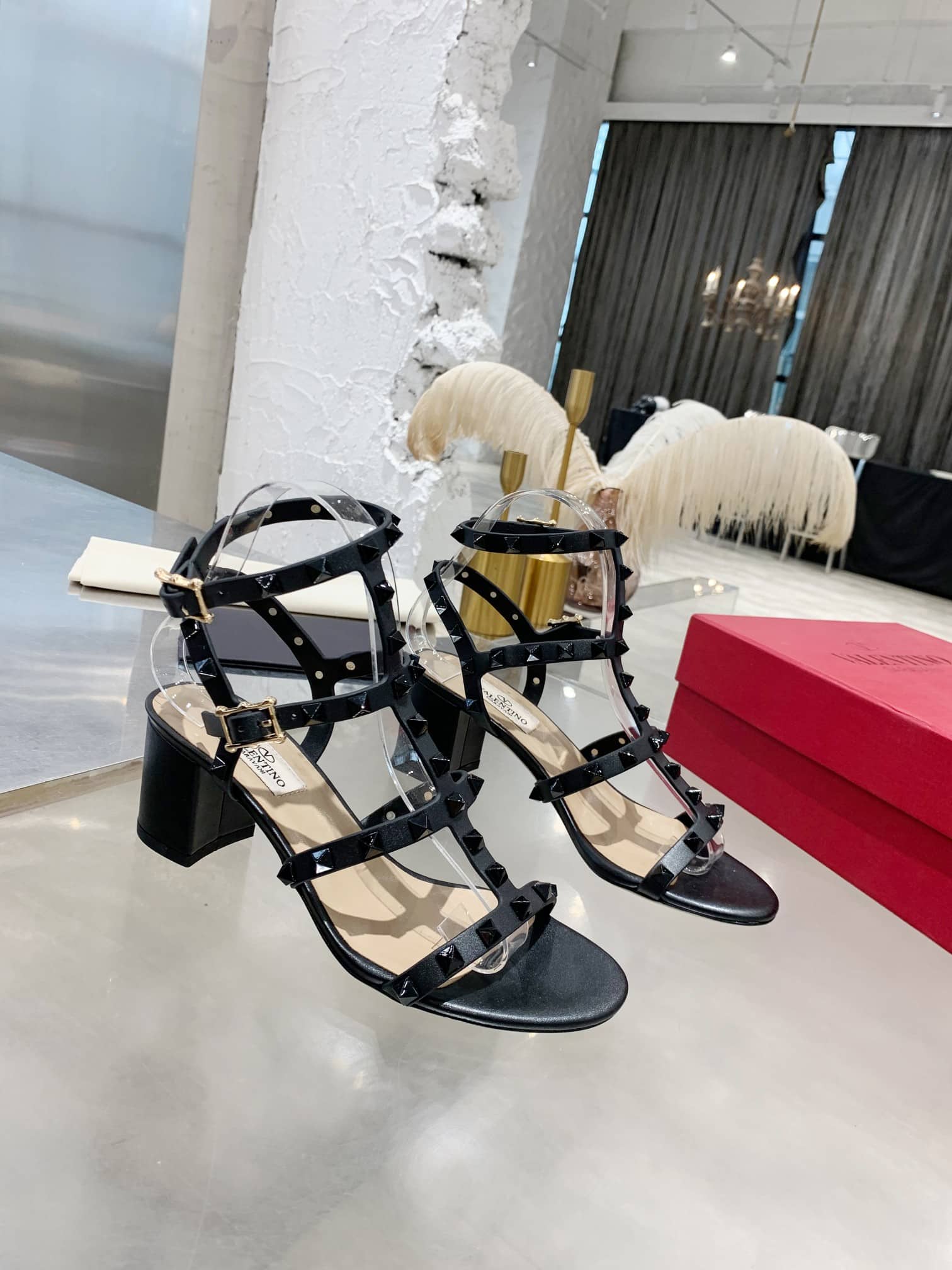 Valentino Garavani Rockstud Leather Sandals Black