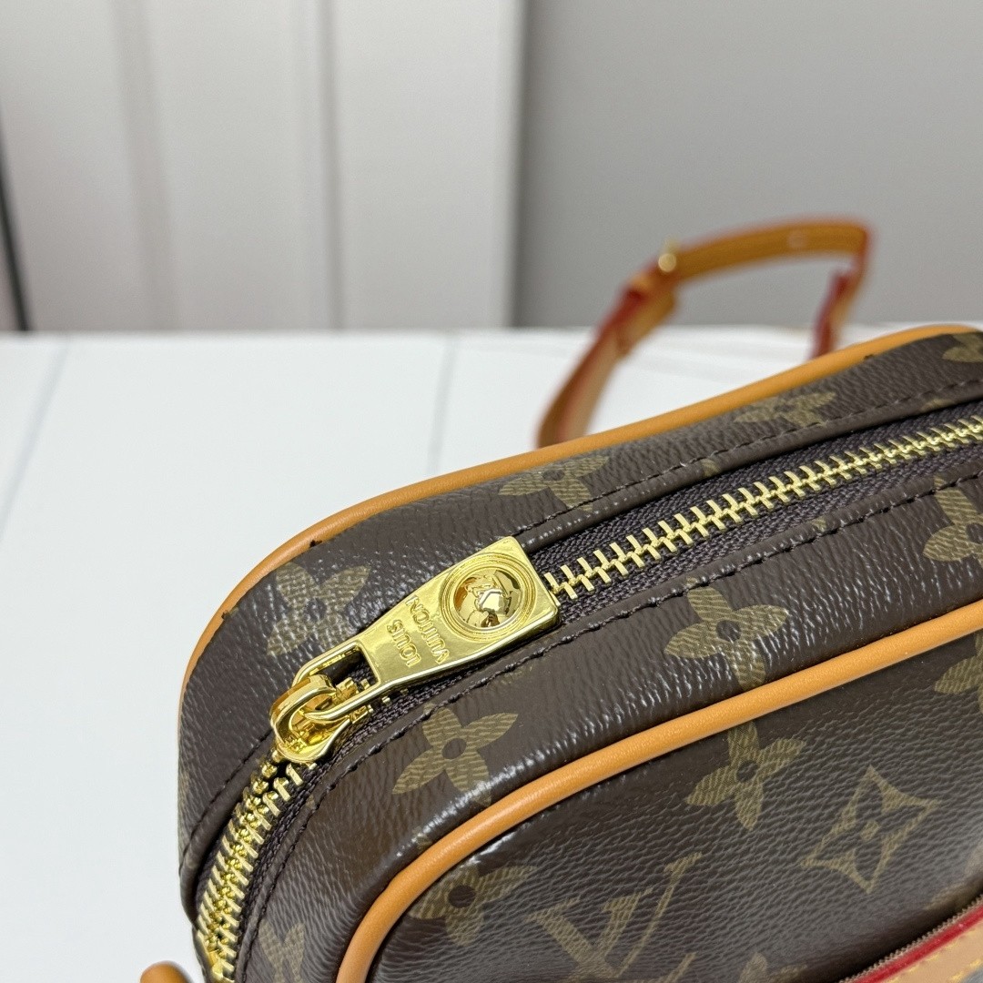 Louis Vuitton Danube Monogram Brown 21cm M14013