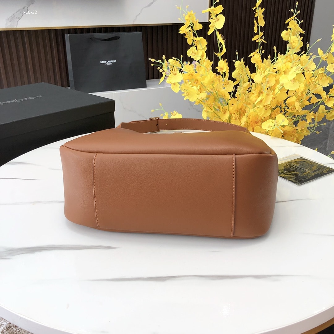 Saint Laurent Le 5 A 7 Supple Large In Grained Leather Brown 31Cm