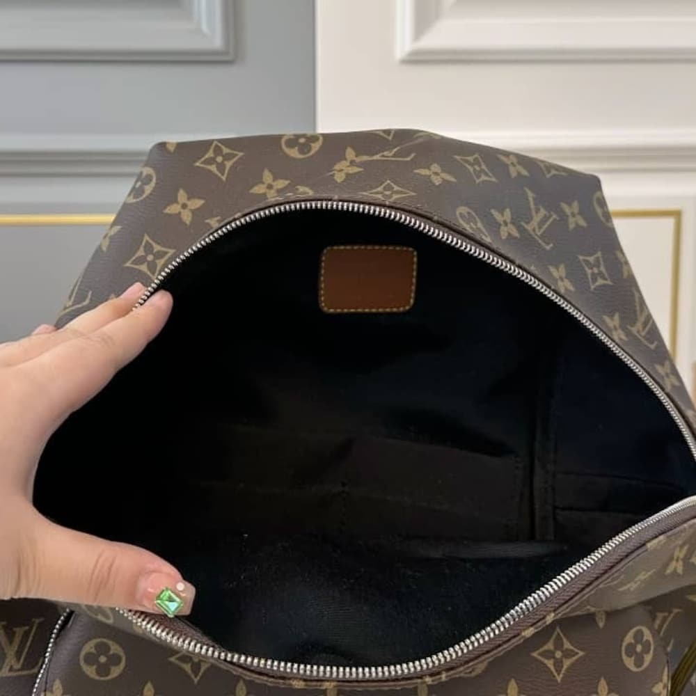 Louis Vuitton Discovery Backpack Safari Monogram Brown 37Cm