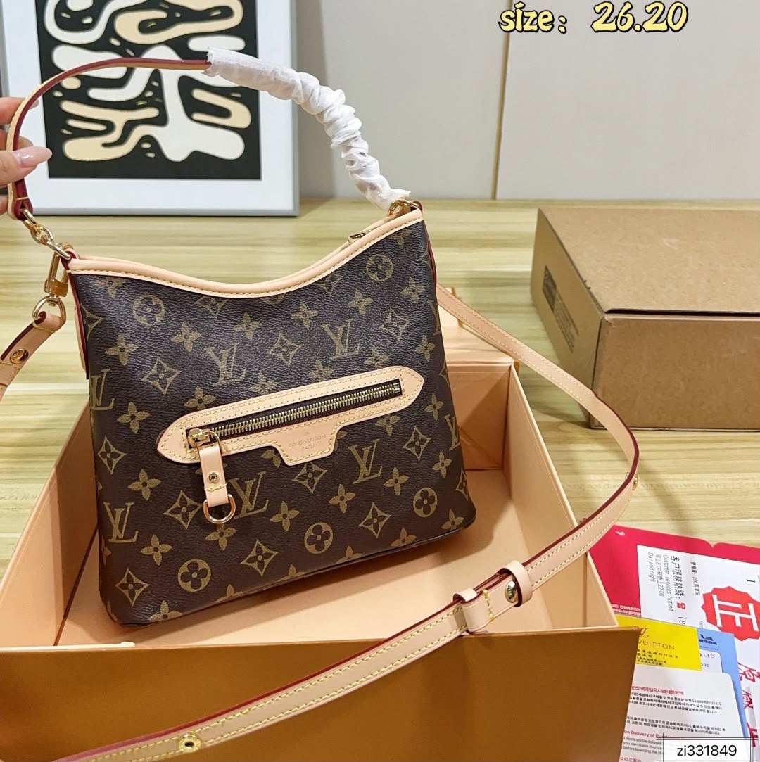 Louis Vuitton BB Lineup Bag 25.5cm M28423
