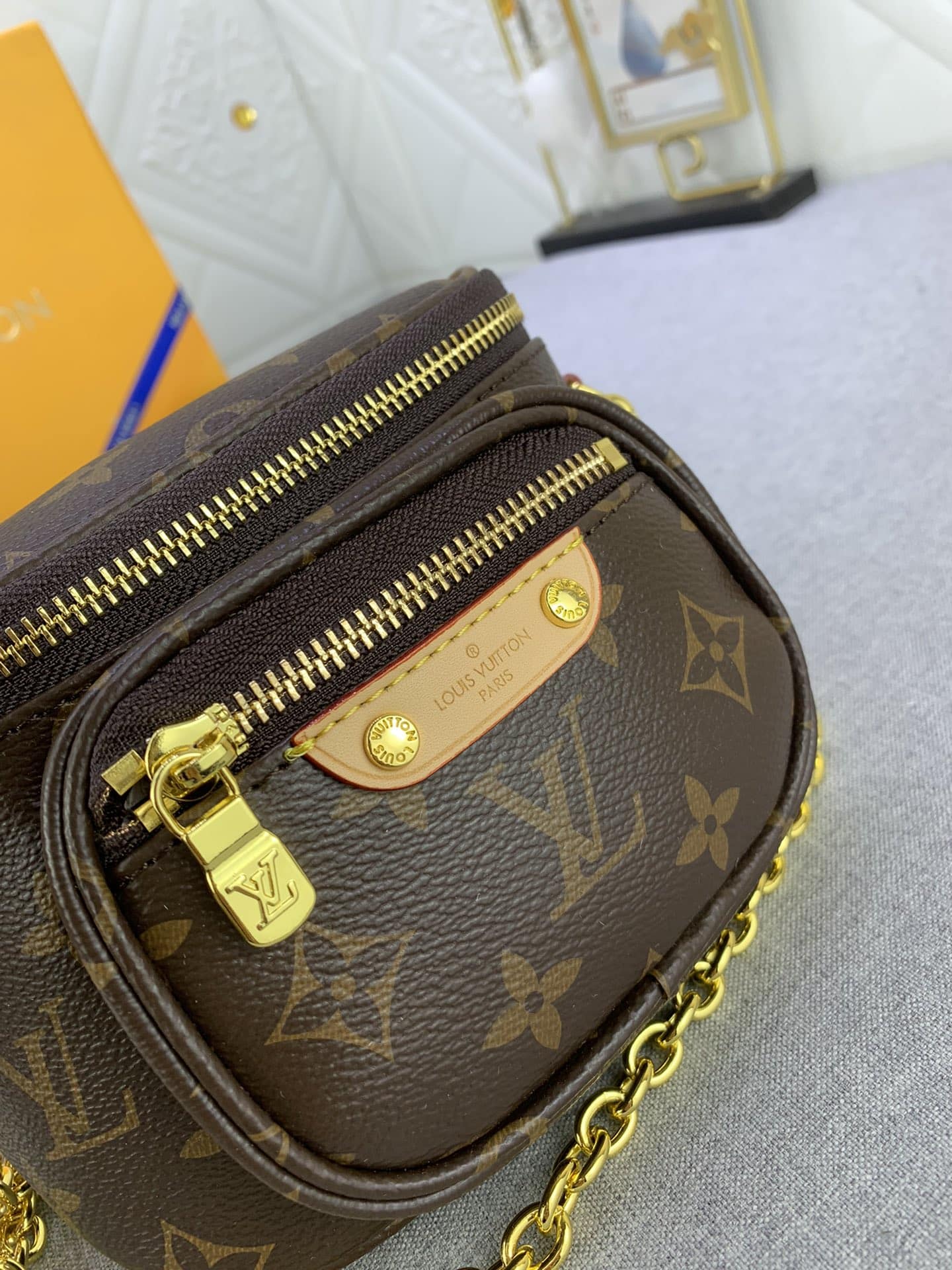 Louis Vuitton Mini Bumbag Bag Monogram Canvas 17Cm M82335
