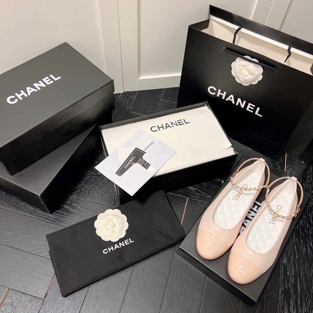 Chanel Interlocking Cc Logo Ballet Flats Light Pink
