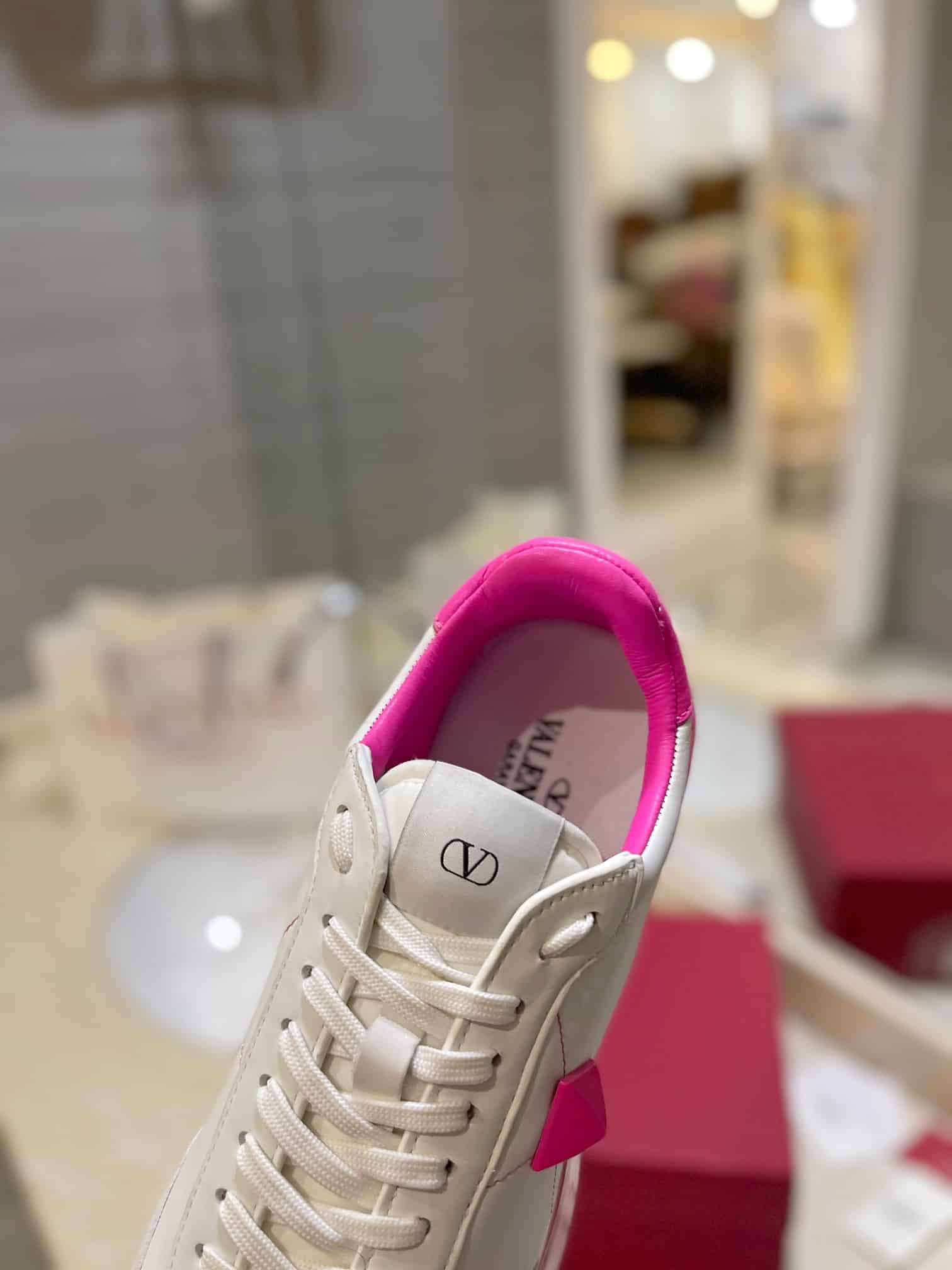 Valentino Garavani Stud Around Low Top Calfskin And Nappa Leather Sneaker Pink