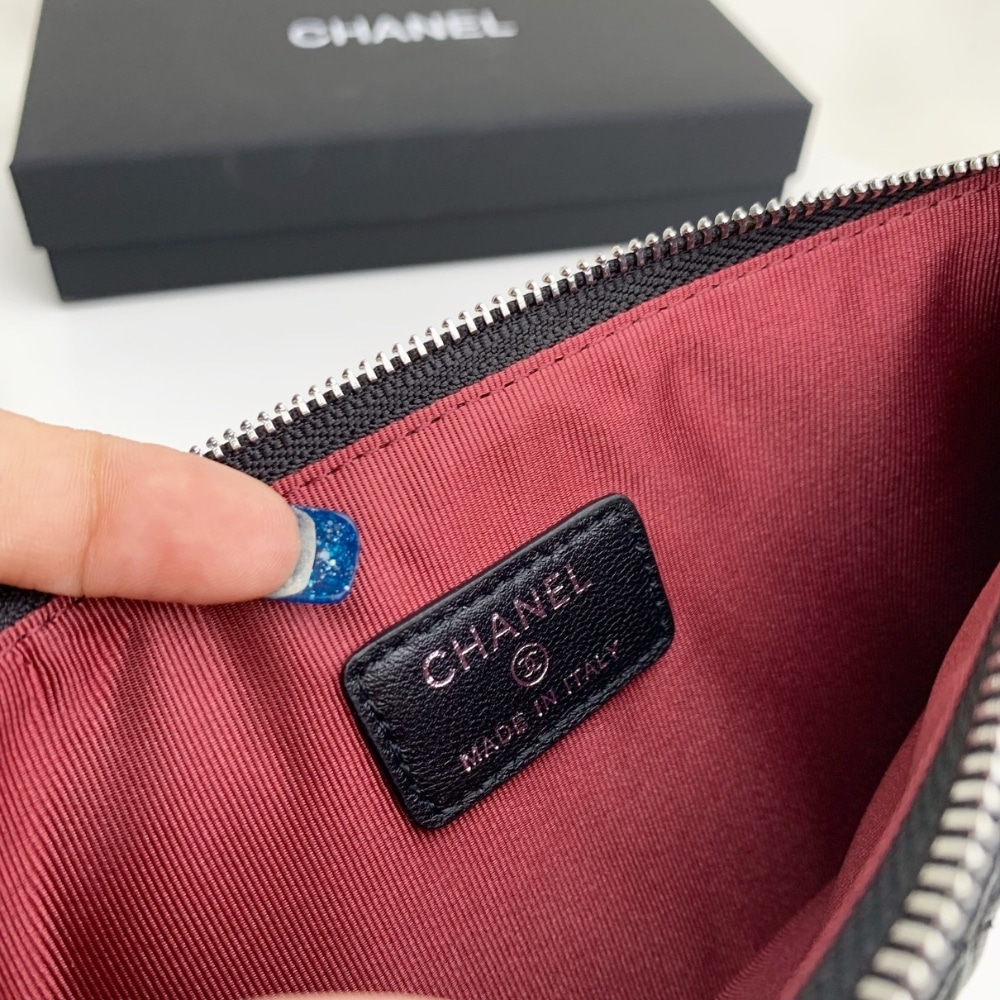 Chanel Classic Zip Pouch Quilted Wallet Black 22Cm