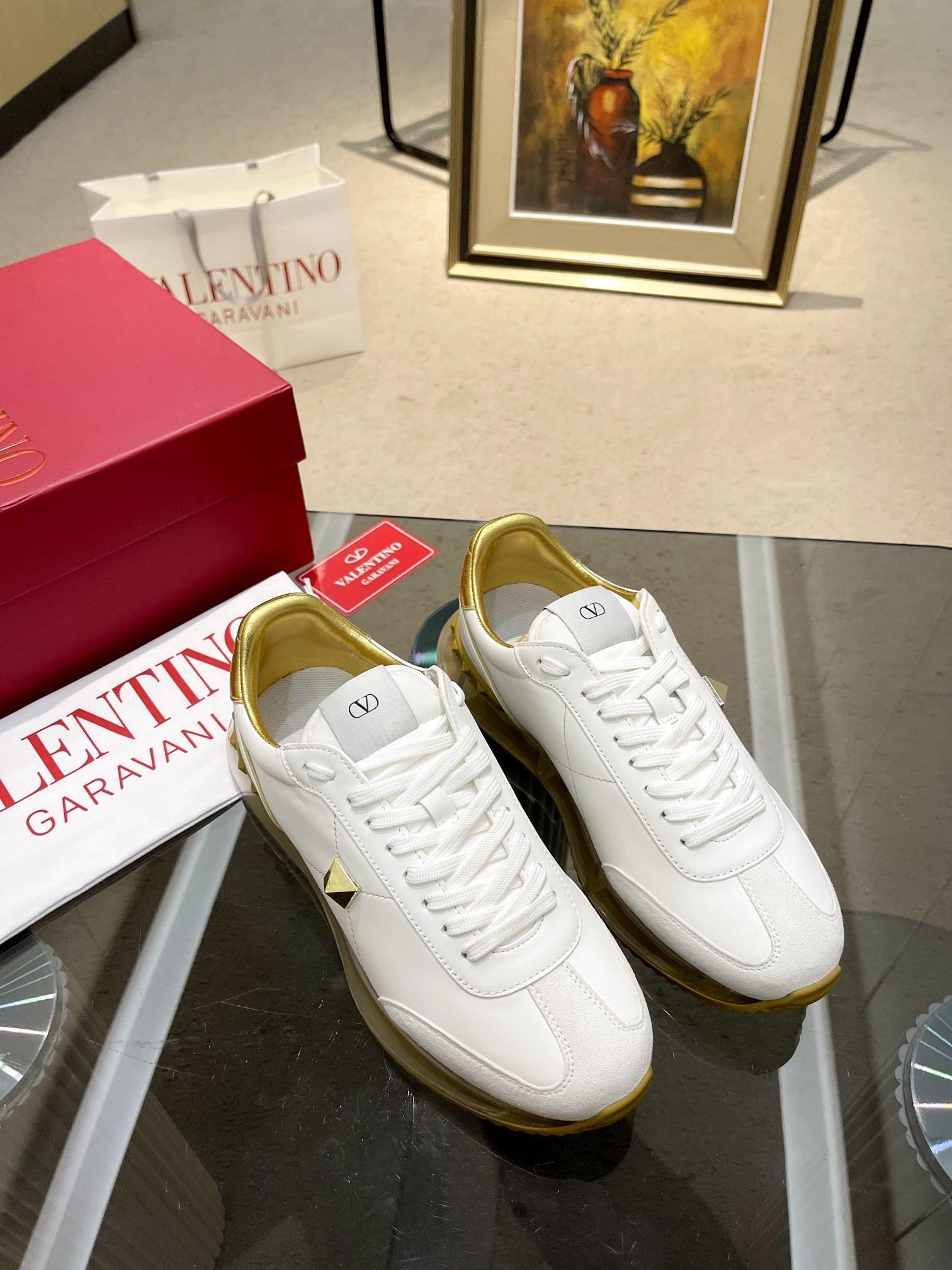 Valentino Sneakers