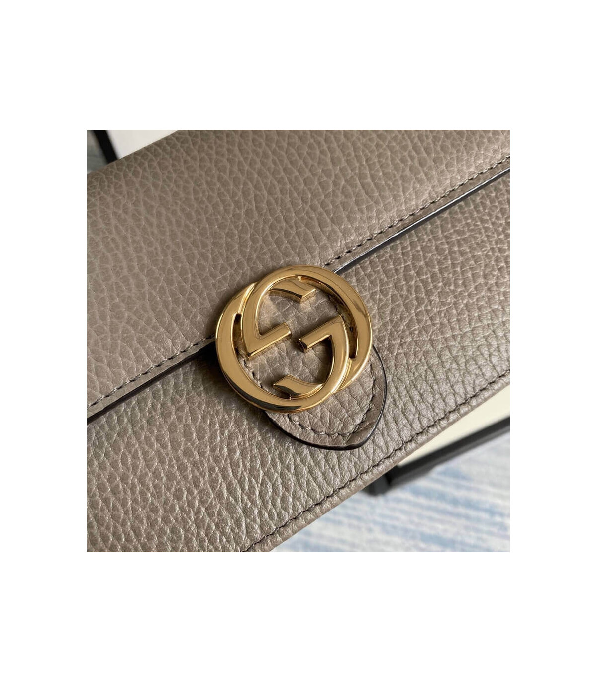 Gucci GG Interlocking Wallet On Chain Grey