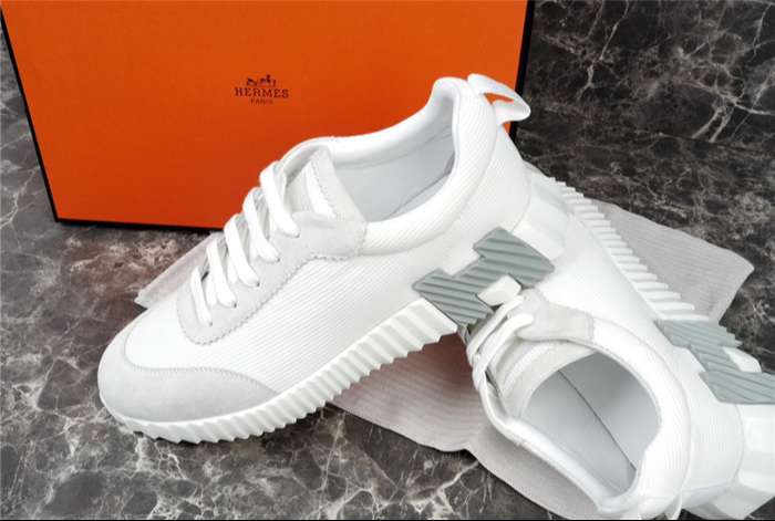 HERMES BOUNCING SNEAKER WHITE