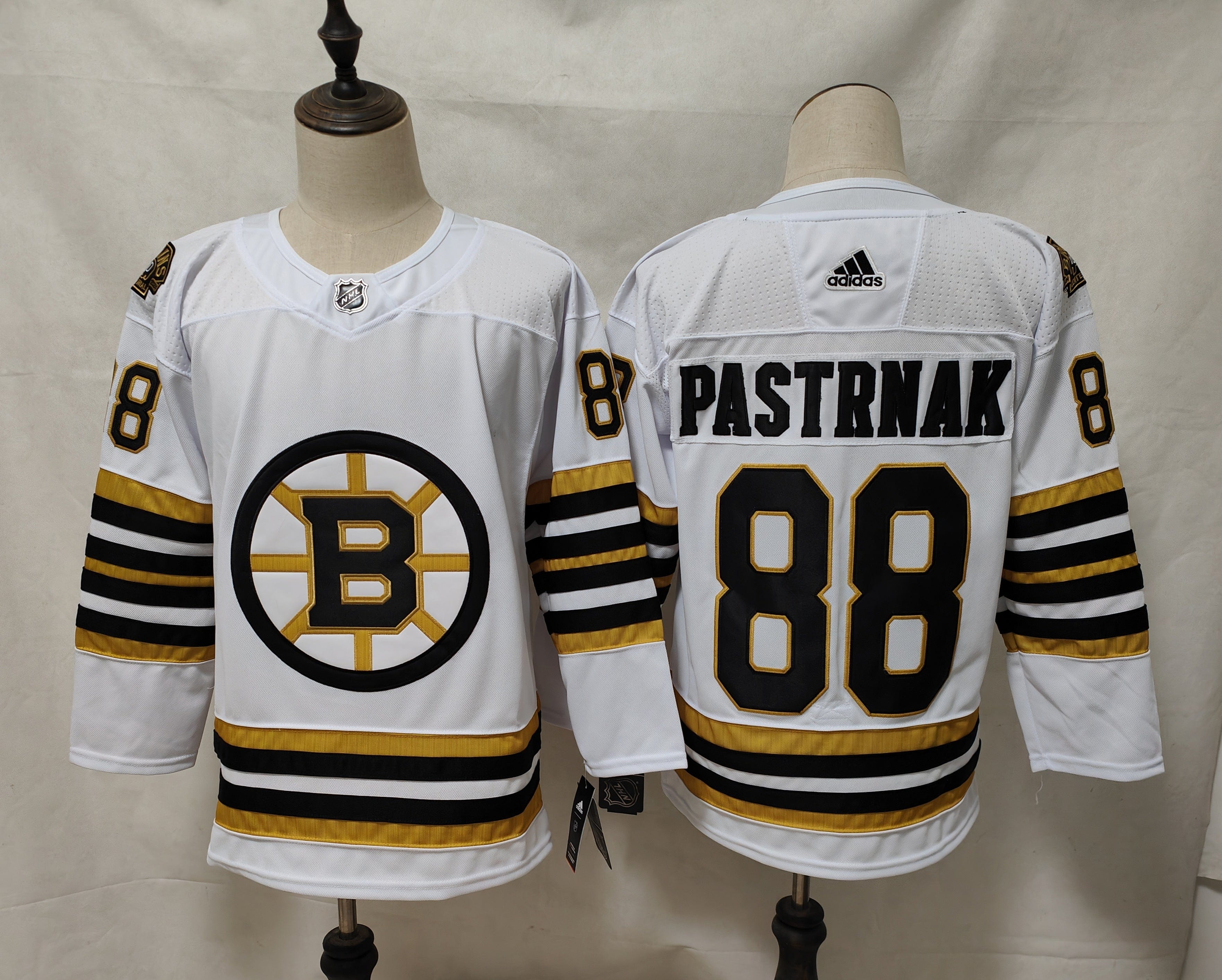 NHL Boston Bruins PASTRMAK # 88 Jersey