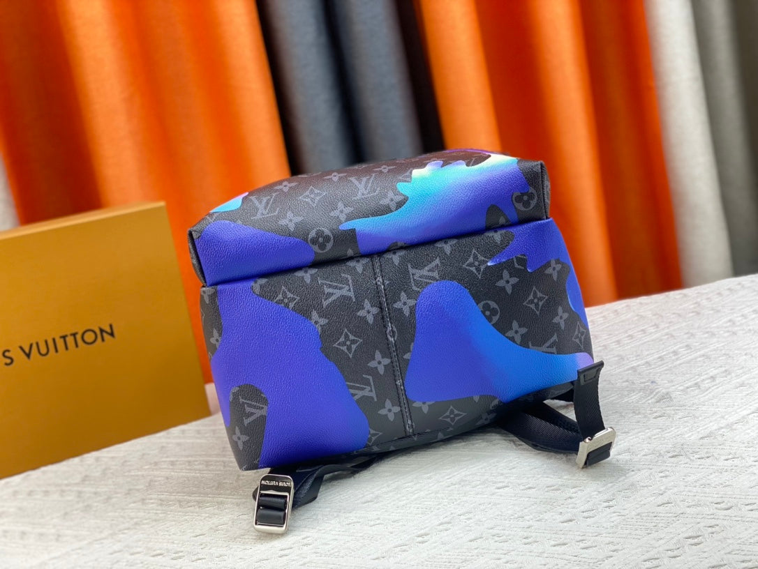 Louis Vuitton Discovery Backpack Green And Black 40Cm M21429
